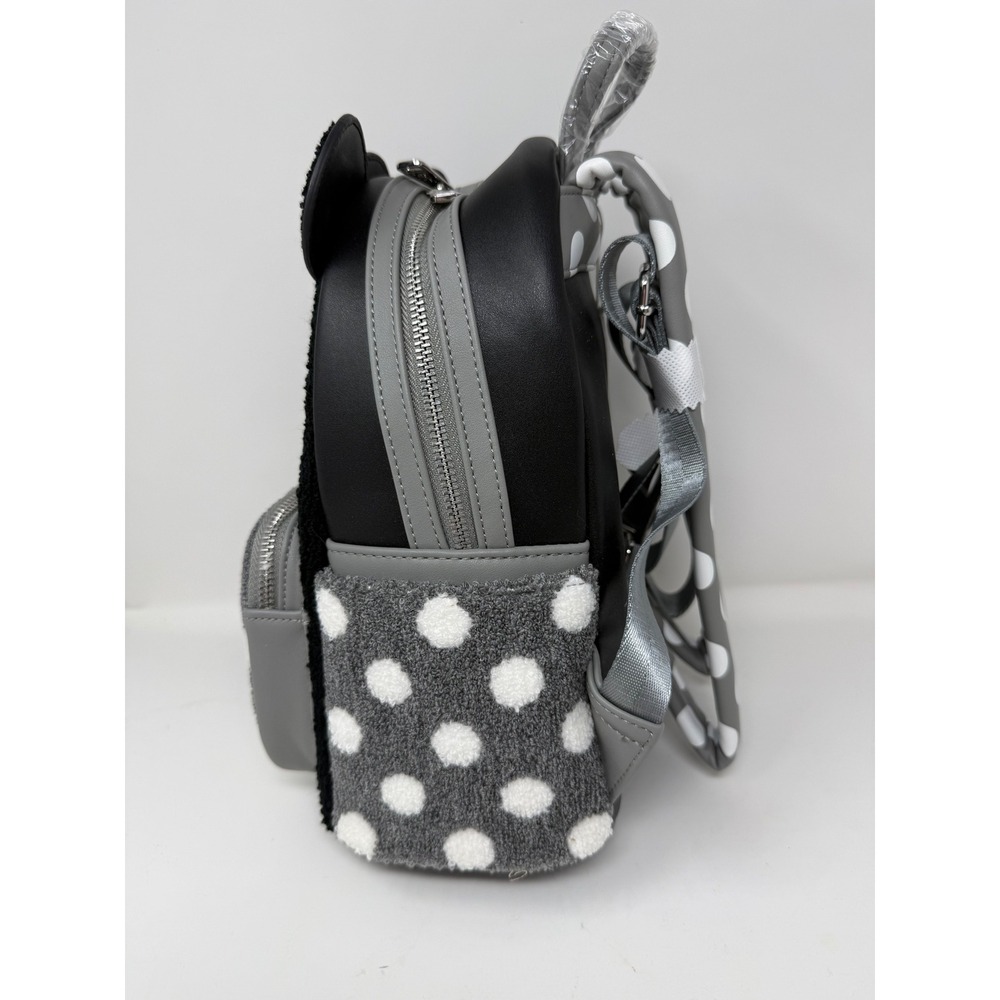 Loungefly Disney Minnie Mouse Vintage Polka Dot‎ Sherpa Mini Backpack Black Grey - Picture 2 of 5